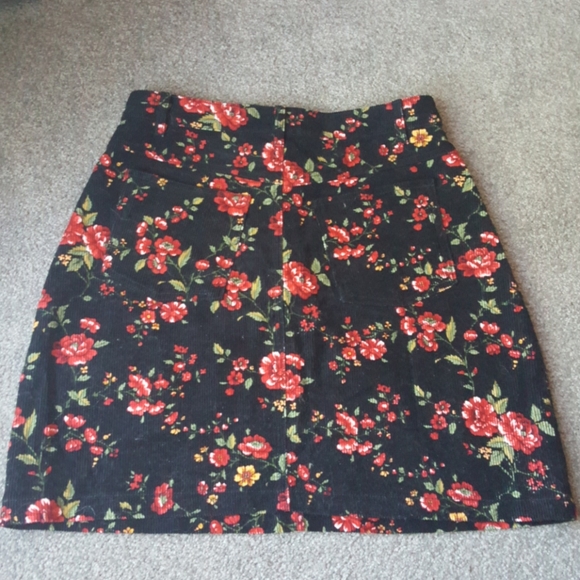Dangerfield Skirt Size 8 - Picture 4 of 4